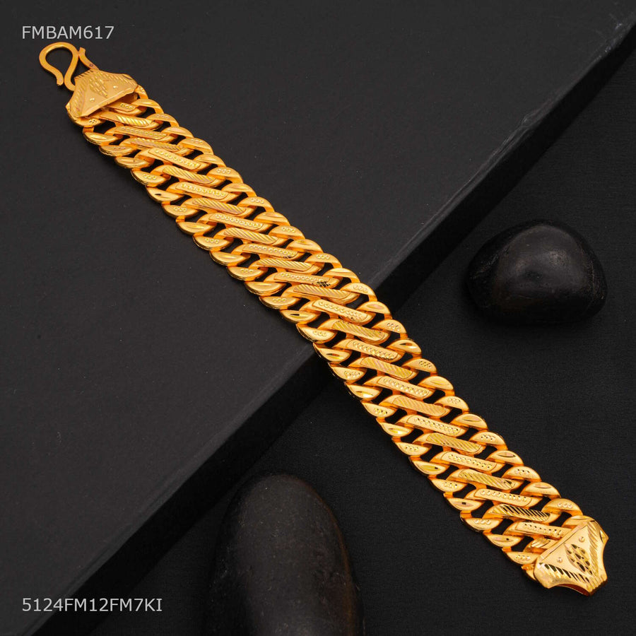 Designer Flat Laser-Cut Curb Bracelet For Men - FMBAM617