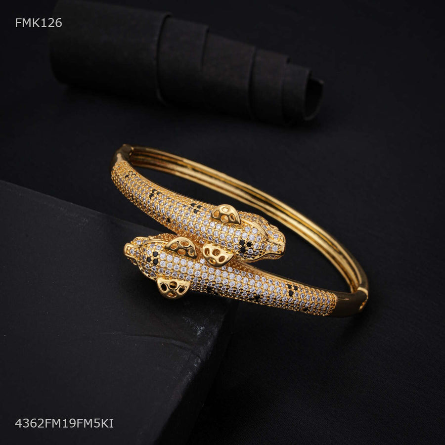 Dual Jaguar Face with AD kada for Men - FMK126