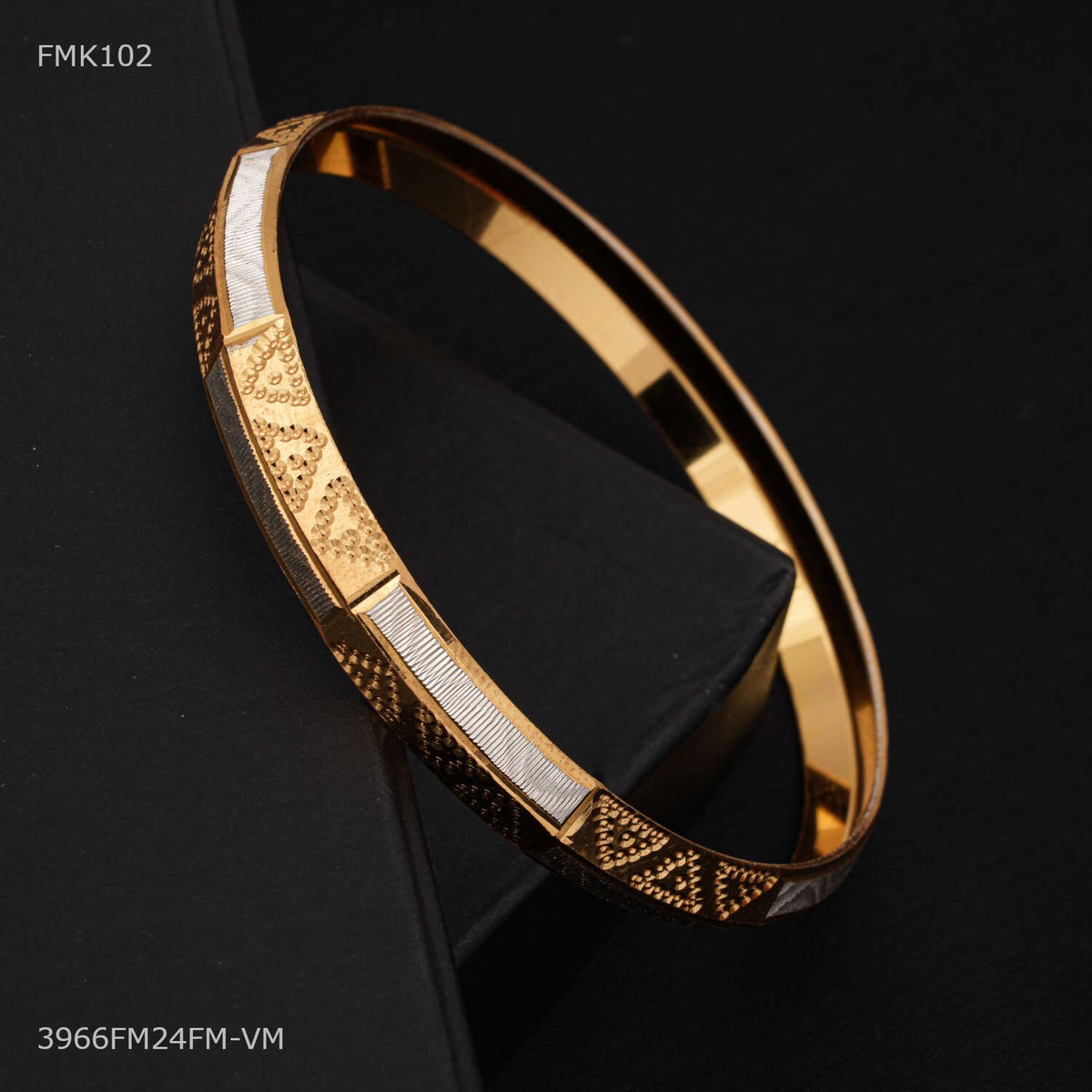 Designer Long Silver Box with golden Dot kada for Men FMK102