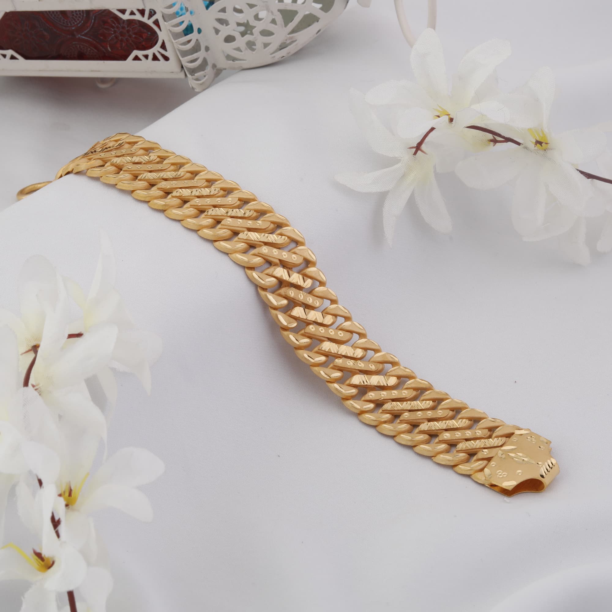 Gold beaded bracelet in 10k solid gold – Vivien Frank Designs